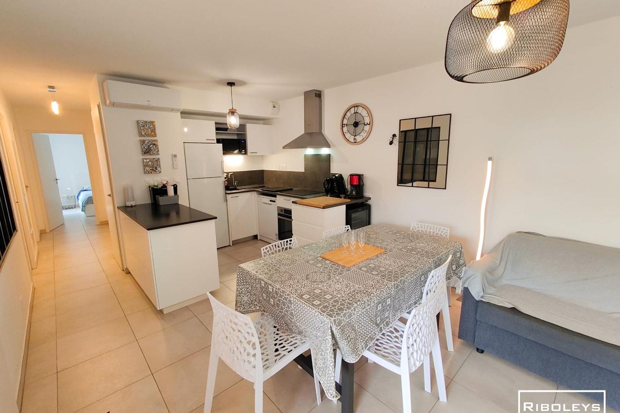 Villa T3 Climatisee En Residence Avec Piscine Vias Εξωτερικό φωτογραφία